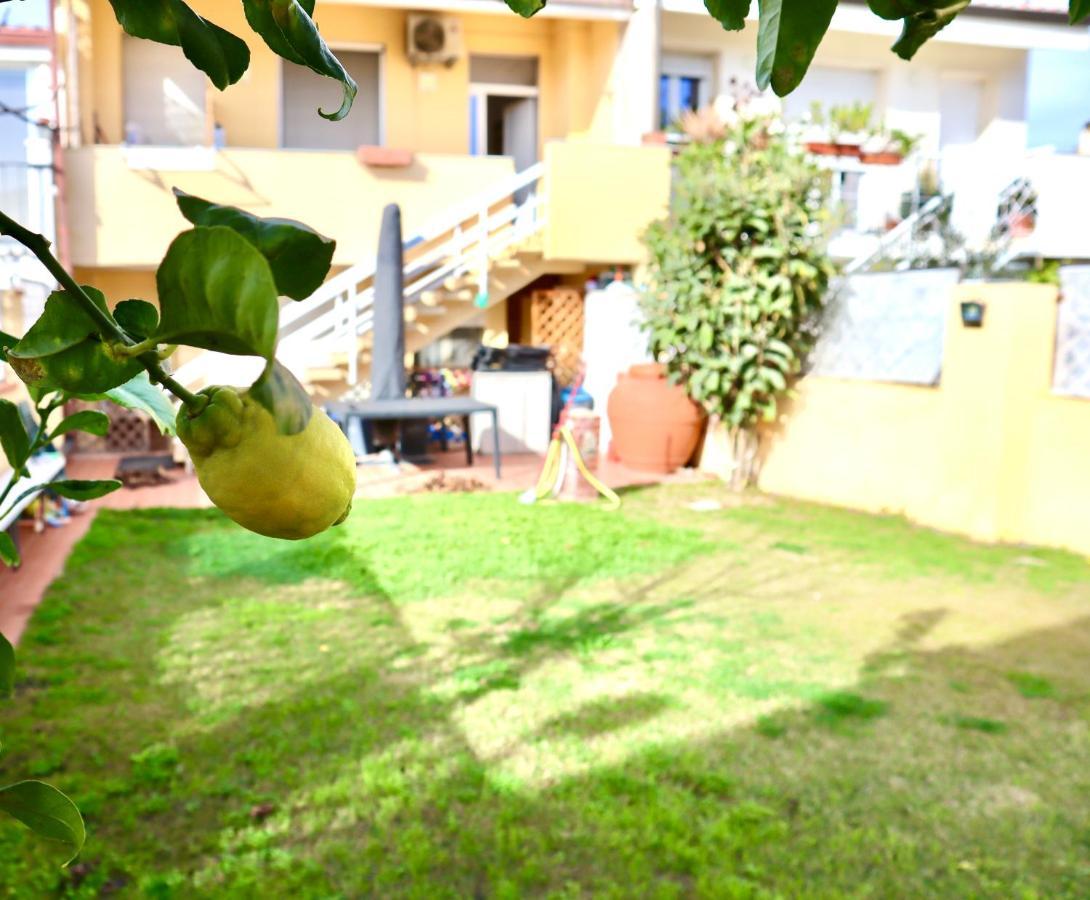 Villa Poetto Beach By Home And Experience , Cagliari, Poetto Exterior foto